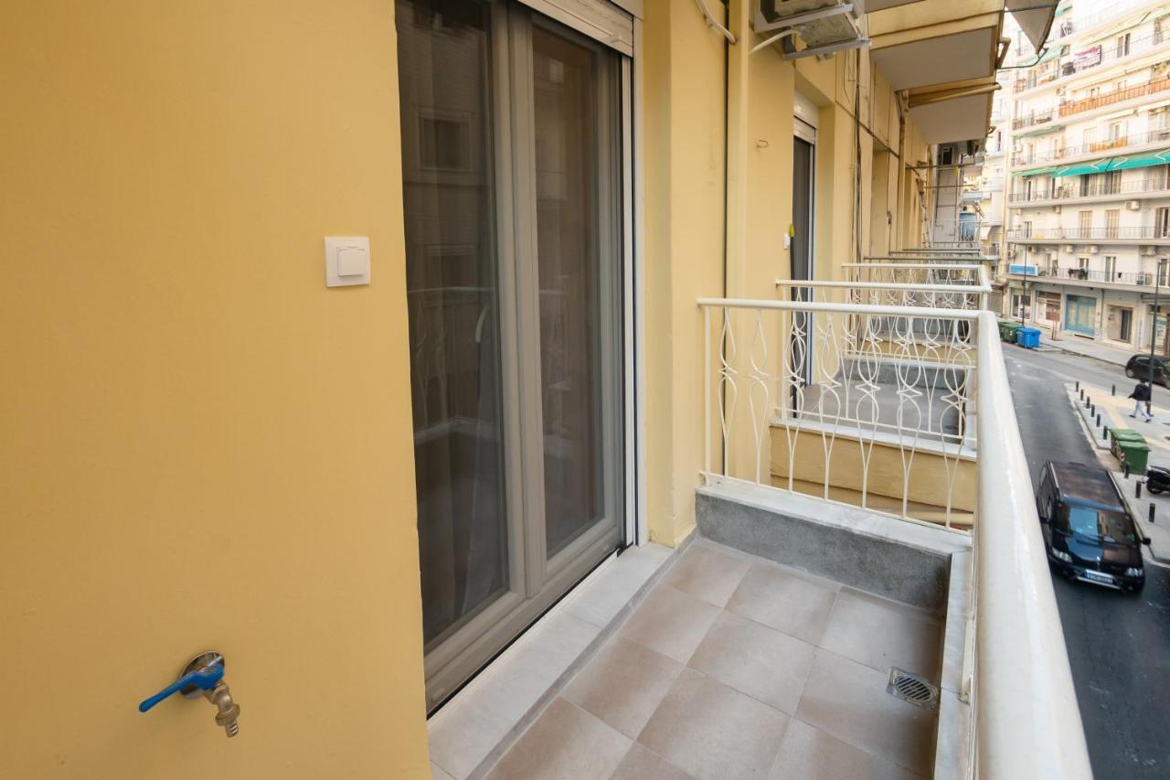 Dk Mini Studio White Tower Салоники Экстерьер фото